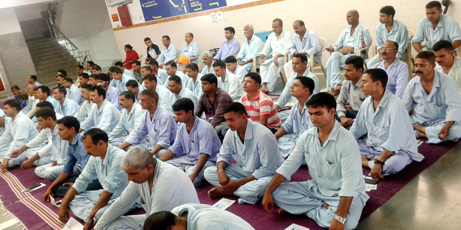 INHS अश्विनी अस्पताल, मुंबई के लिए सिद्धयोग ध्यान शिविर का आयोजन सितंबर'2015 में